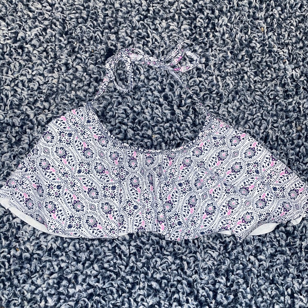 Frilly Hot Water Patterned Top small